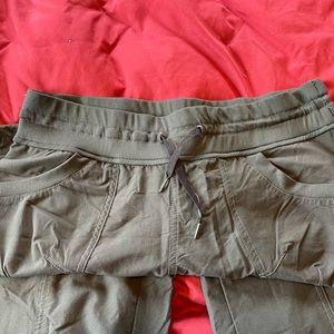 Kuhl pull-up drawstring hiking pants.  Women’s 10.  Slate grey.